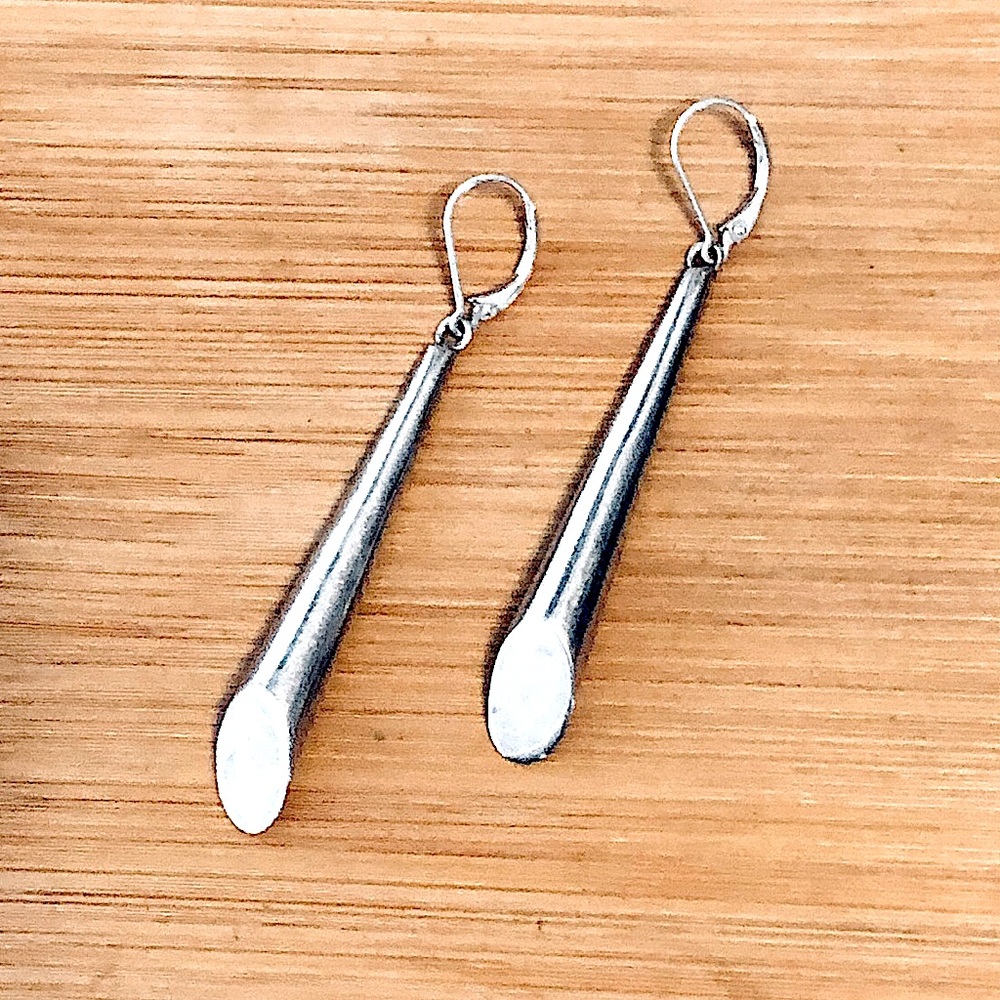$64 Estate Dangle Earrings Sterling Silver 8 Grams Total Weight Marked 925 - Picture 4 of 4